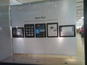 Apple store ipad advertising